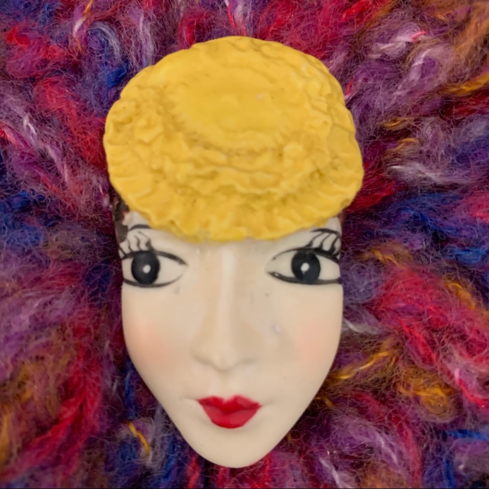 VINTAGE JEWELRY COLORFUL FACE BROOCH PIN - Picture 2 of 14